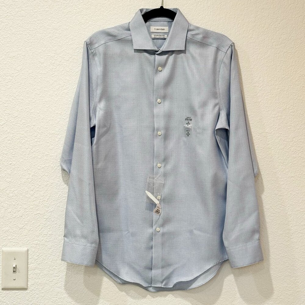 NEW (NWT) Calvin Klein Infinite Slim Fit Mini Texture Light Blue Dress Shirt